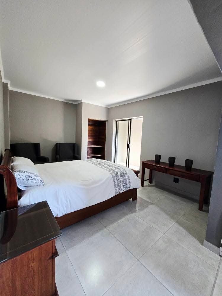 5 Bedroom Property for Sale in Irene Park North West